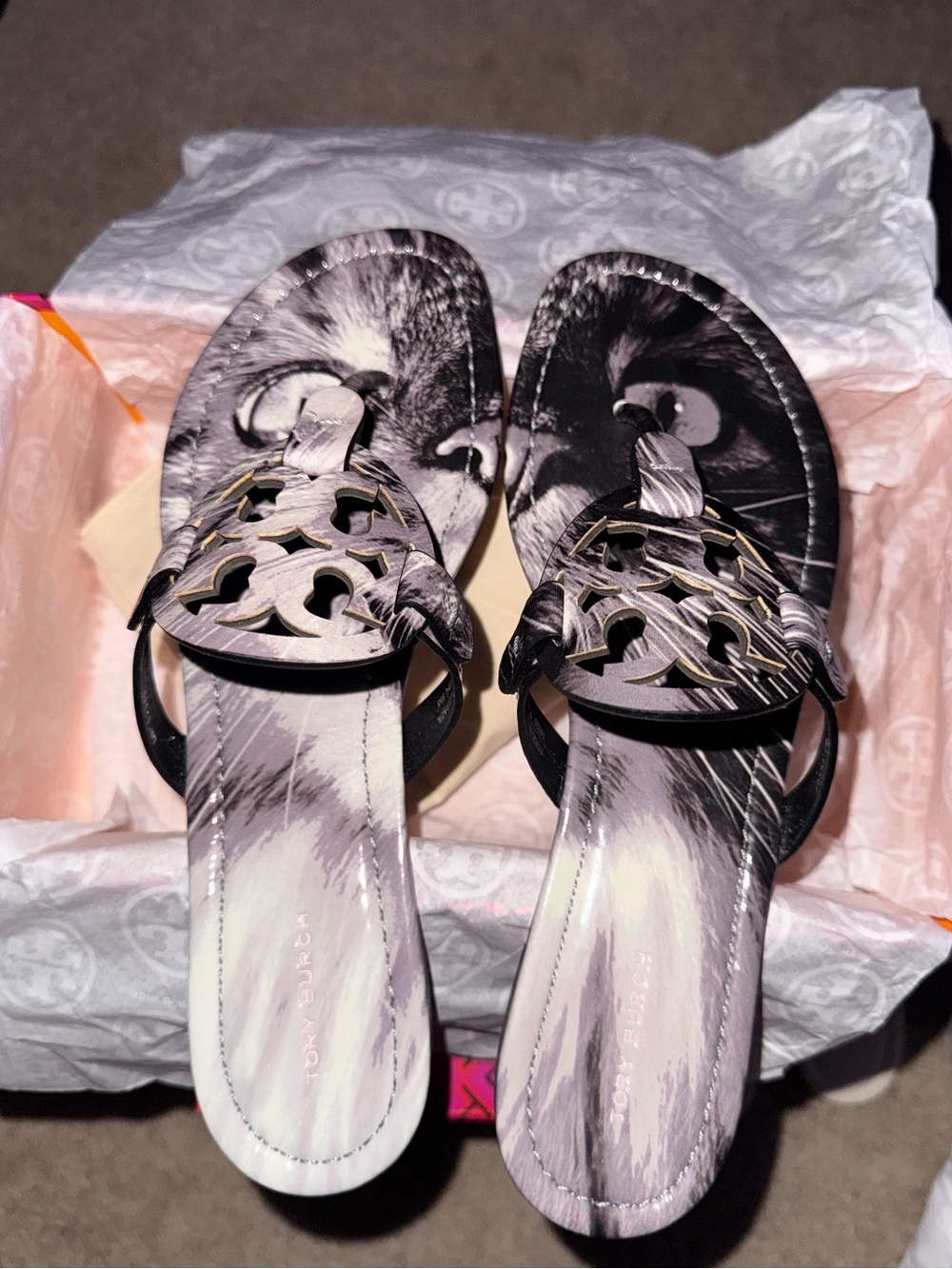 Tory Burch Animal House Limited Edition Miller Sandals. Brand new. Sz 9. - Picture 3 of 4
